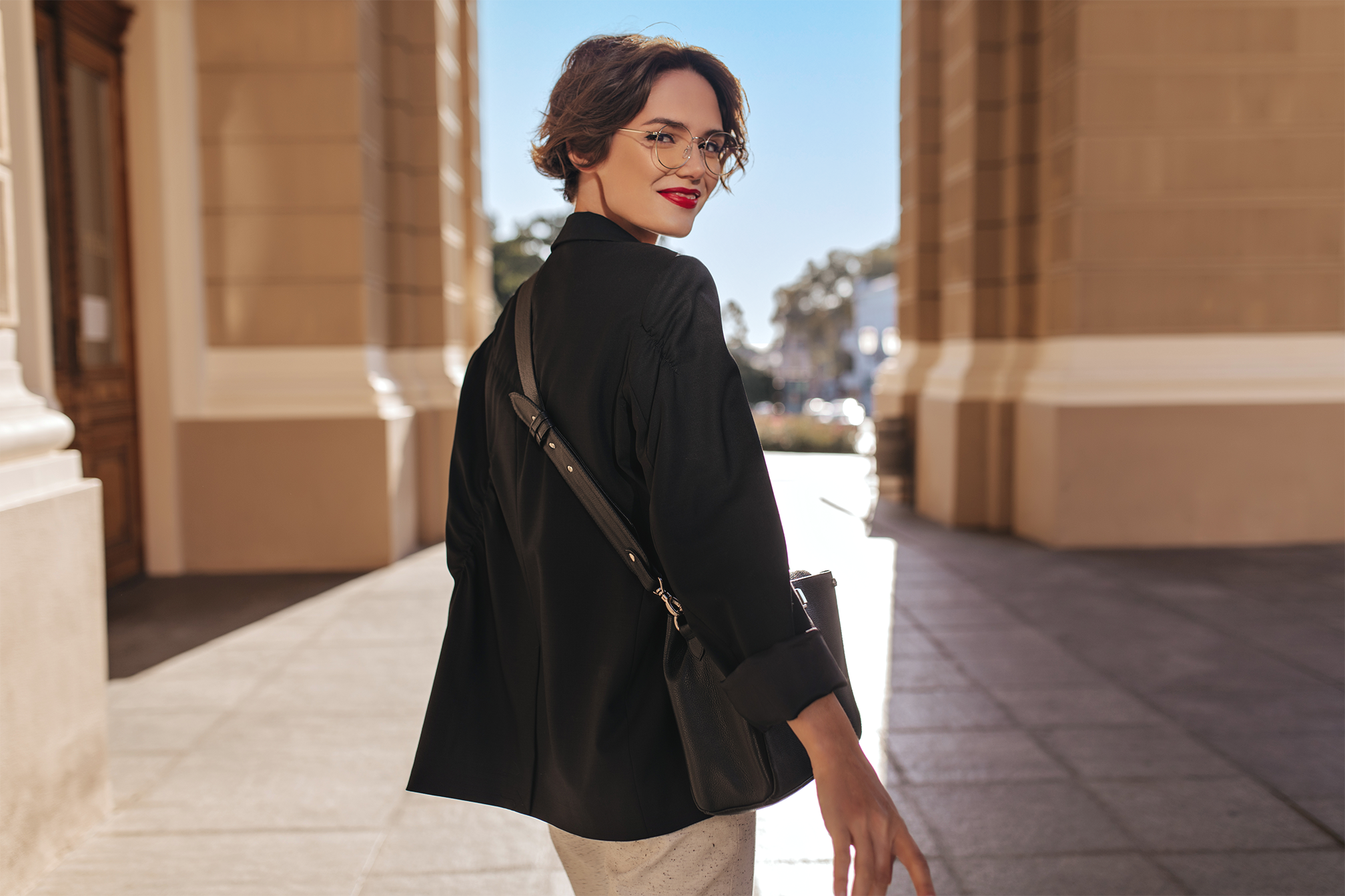 adobestock_447035746_(2)@0.3x.png